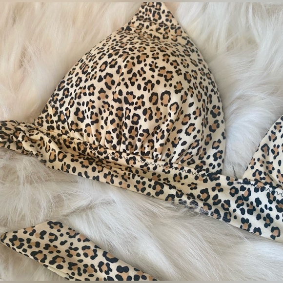 🤎🖤Victoria’s Secret Leopard Print Bikini🖤🤎 - Picture 4 of 10